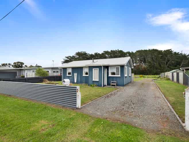 68 Nash Parade, Foxton Beach