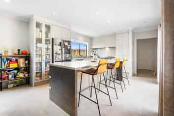 15 Barbarich Drive, Stonefields