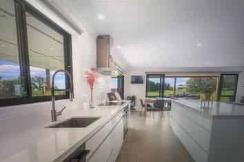 298 Red Hills Road, Taupaki