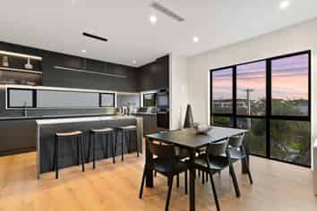 1/29 Bracken Avenue, Takapuna