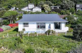 728 Gore Bay Road, Gore Bay