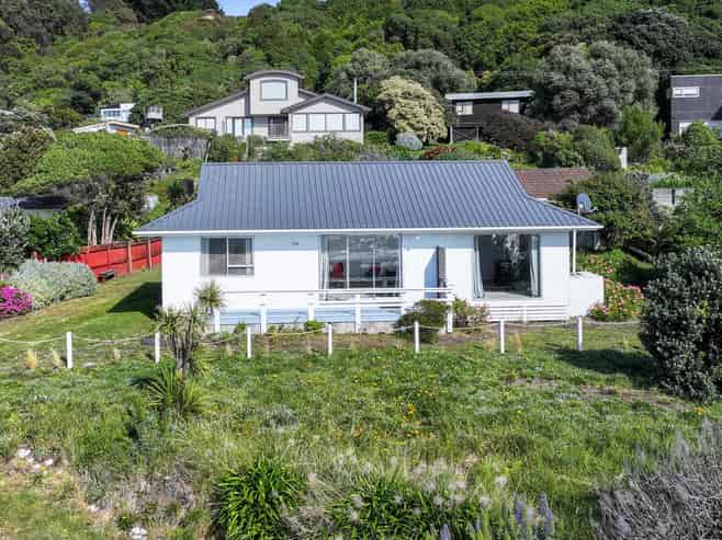 728 Gore Bay Road, Gore Bay