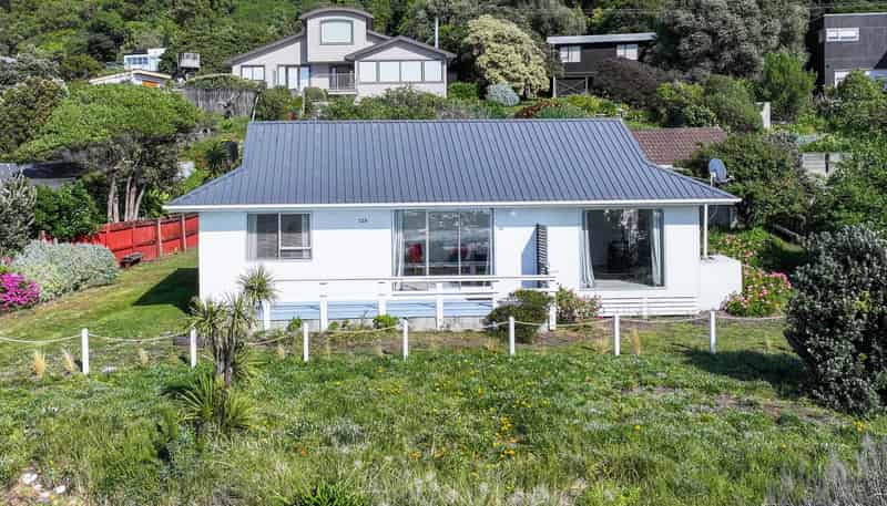728 Gore Bay Road, Gore Bay