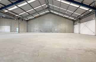 1,205M² HEAVY INDUSTRIAL UNIT FOR LEASE
