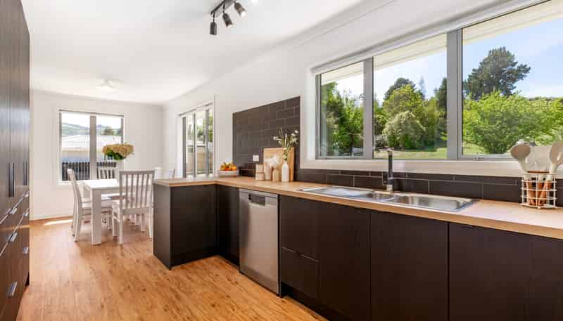 33 Moeraki Road, Maoribank