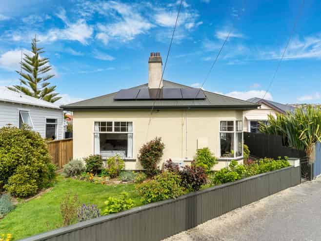 11 Hargest Crescent, SAINT KILDA