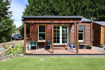 39 Liverpool Street, Hampden