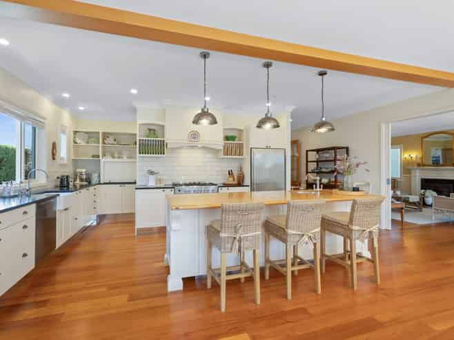 8B Sampson Avenue, Waiwhakaiho