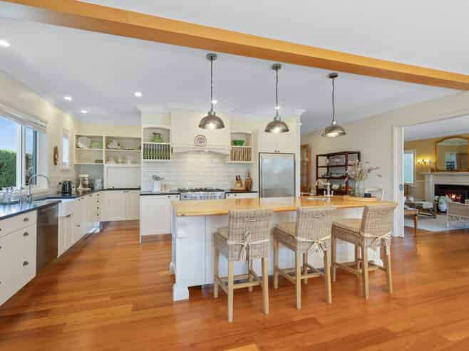 8B Sampson Avenue, Waiwhakaiho