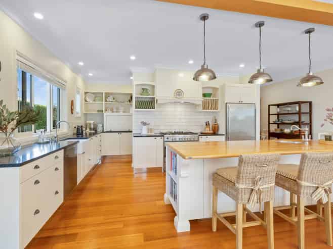 8B Sampson Avenue, Waiwhakaiho
