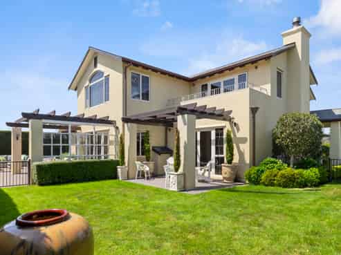 8B Sampson Avenue, Waiwhakaiho