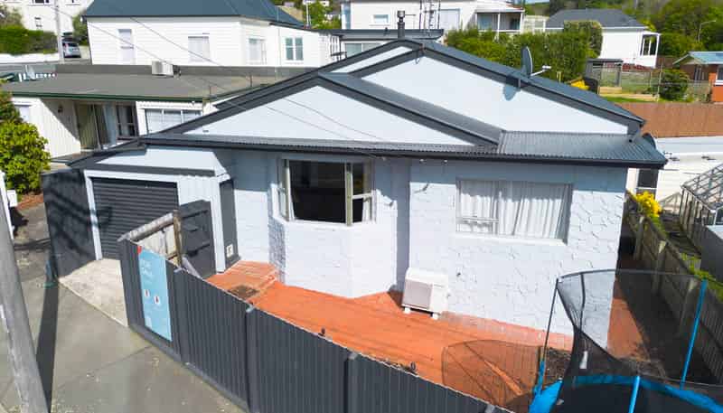 394  South Road, CAVERSHAM