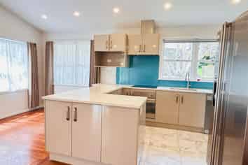 21 Shanaway Rise, Hillcrest