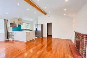 21 Shanaway Rise, Hillcrest