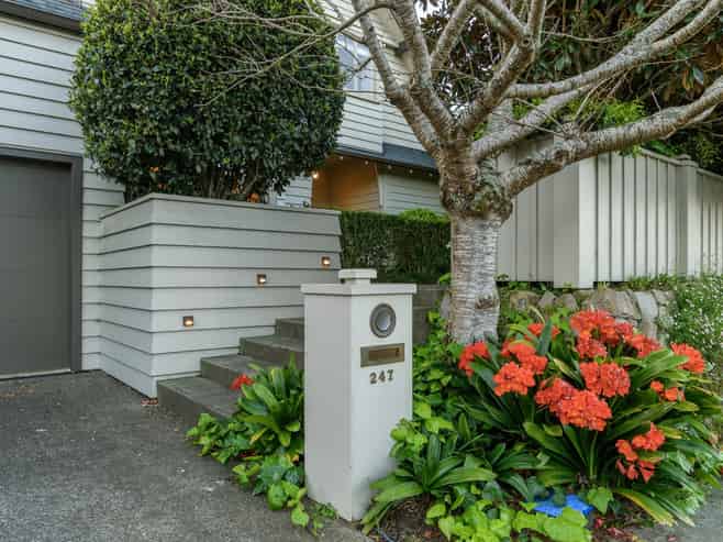 247 Devonport Road, Tauranga