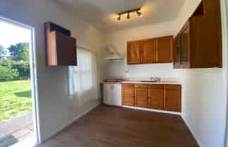 14  Lincoln Rd, Henderson
