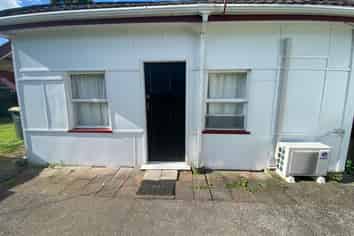 14  Lincoln Rd, Henderson
