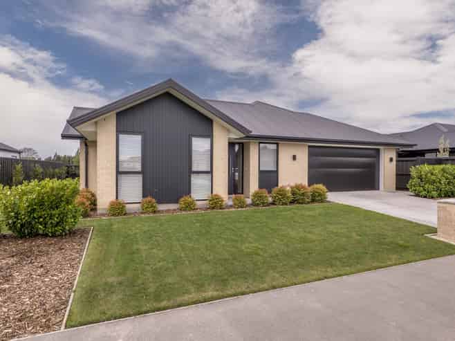 6 Manggis Street, Northwood