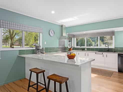 300 River Road, Kawerau