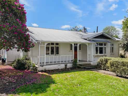 63 Park Road, Carterton