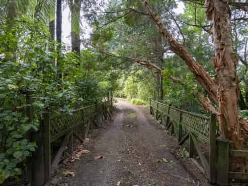 403 Scotts Road, Linton