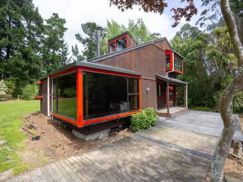 403 Scotts Road, Linton