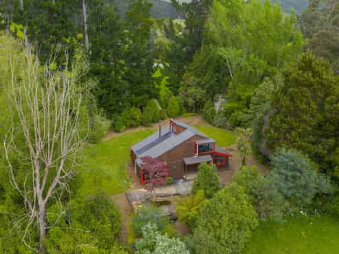 403 Scotts Road, Linton