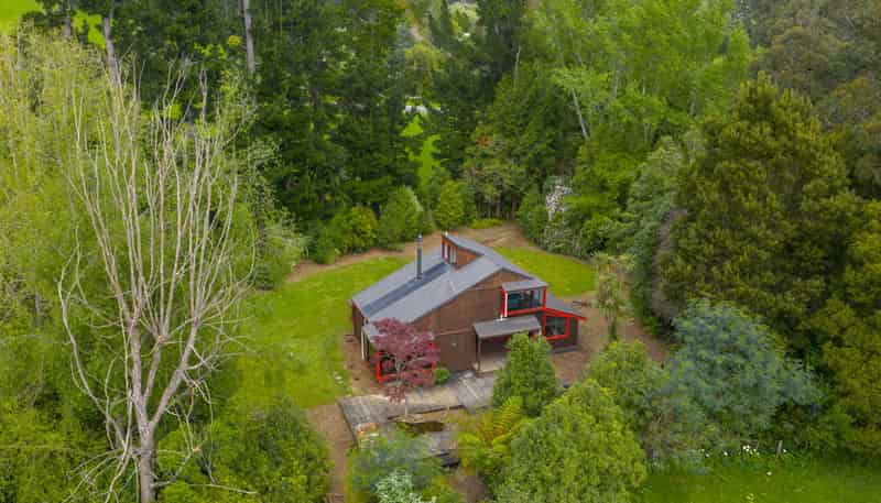 403 Scotts Road, Linton