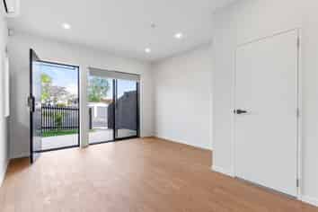 1/1 Roseberry Avenue, Birkenhead