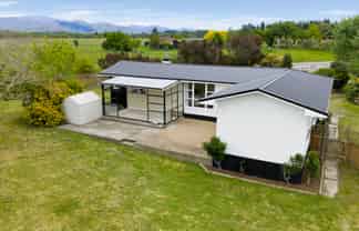 16 Agincourt Street, Renwick