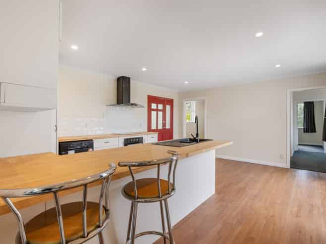 16 Agincourt Street, Renwick