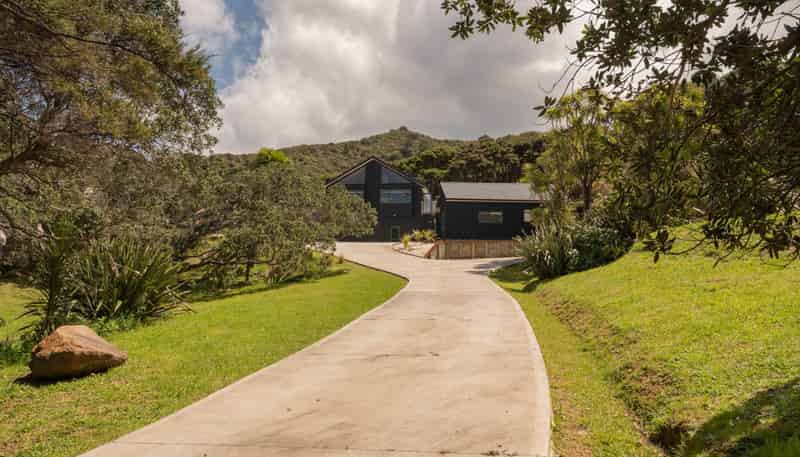 349 Blind Bay Road, Great Barrier Island