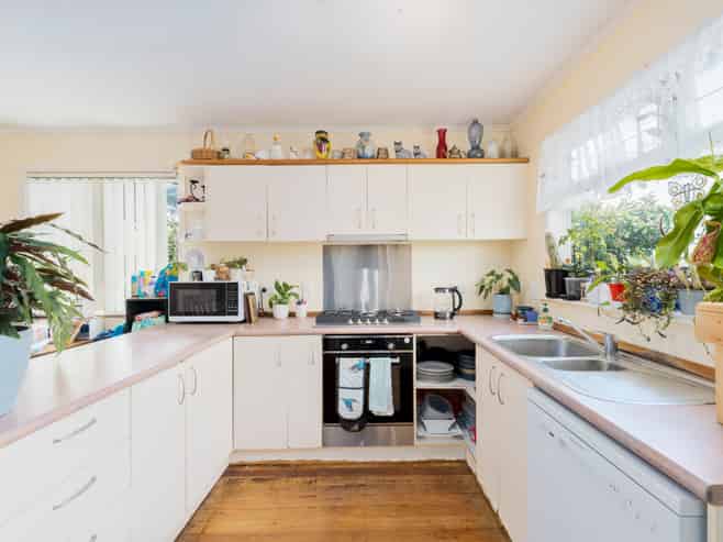 58 Chorley Avenue, Massey