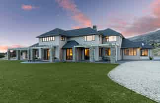 23 Miharo Lane, Queensberry