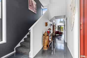 155 Sixteenth Avenue, Avenues