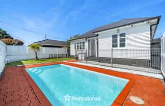 78 Hall Crescent, Epuni
