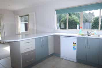 9 Cabernet Cl, Paraparaumu