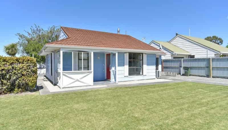 4 Amberley Beach Road, Amberley