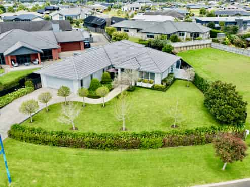76 Leeward Drive, Whitianga