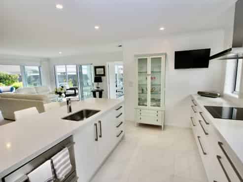 76 Leeward Drive, Whitianga