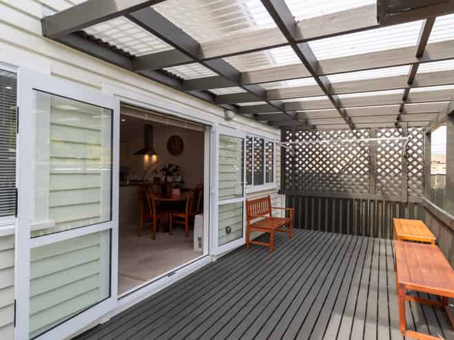21 Collins Street, Petone