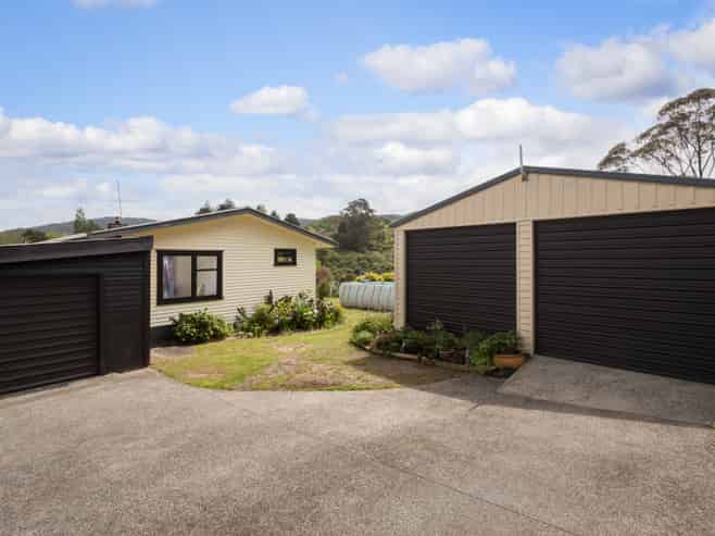 2 Cambridge Road, Waihi