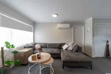 104/17 Vialou Street, Hamilton Central