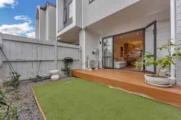 7/66 Swanson Road, Henderson