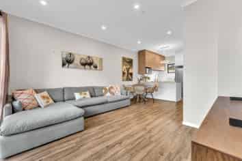 7/66 Swanson Road, Henderson