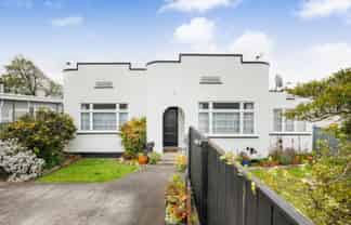 7 Karamu Avenue, Takaro