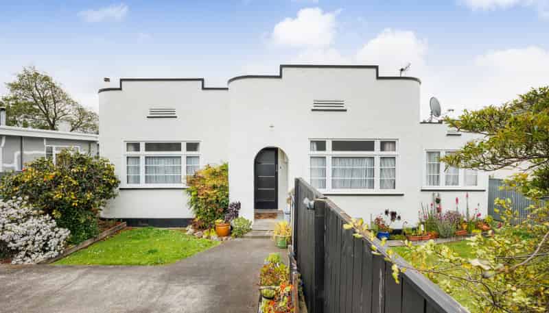 7 Karamu Avenue, Takaro