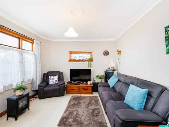 7 Karamu Avenue, Takaro