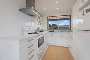 4/8A Kingsway Avenue, Sandringham