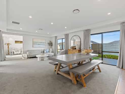 15 Sarikei Avenue, Northwood